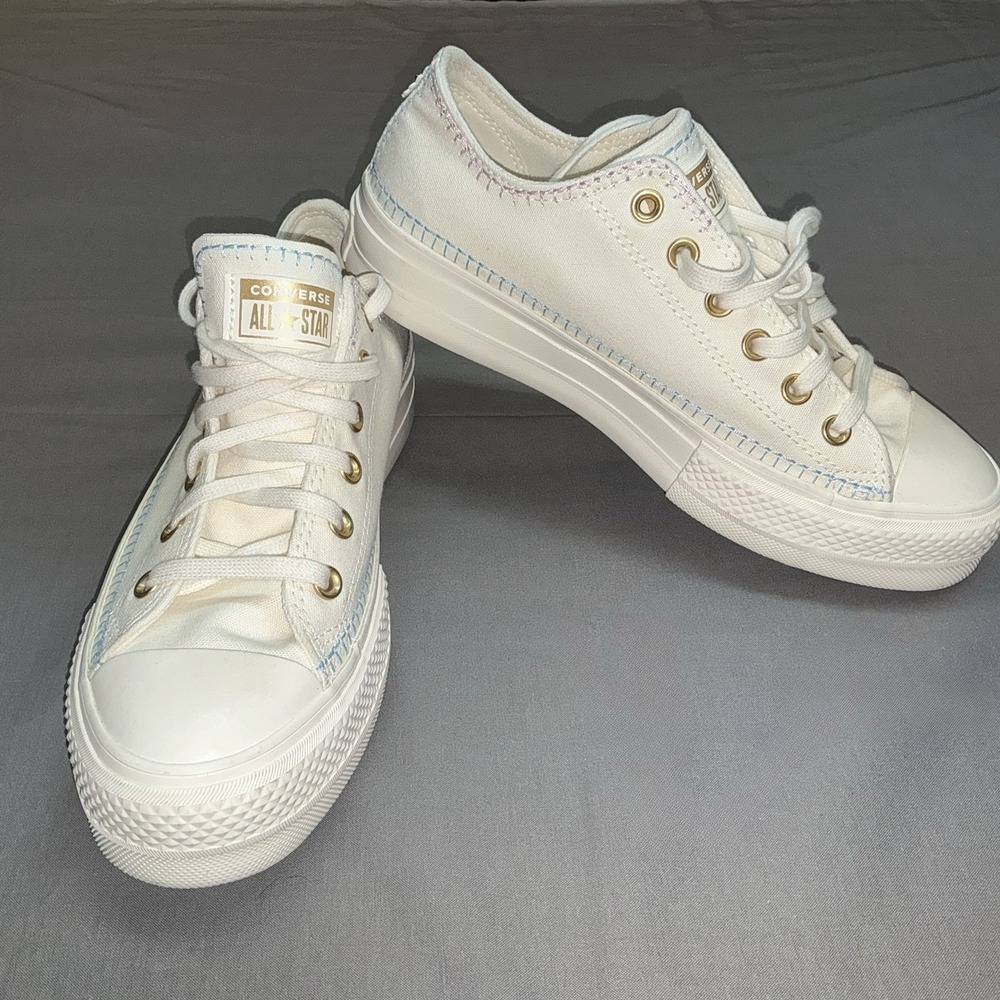 Converse CTAS Lift Ox Shoes Sneakers Womens 9 White Blue Gold A08732C Casual